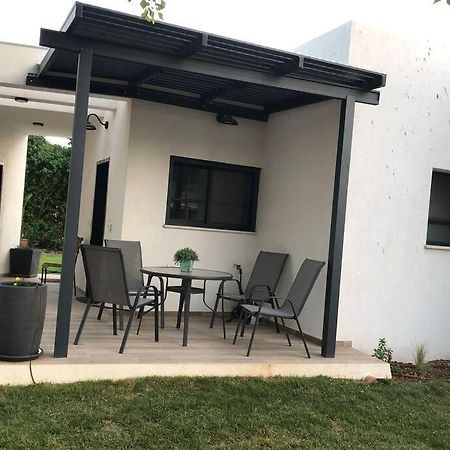 אצל שושנה Shoshana'S Place Amir Esterno foto