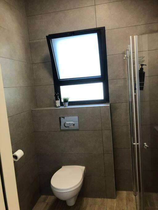 אצל שושנה Shoshana'S Place Amir Esterno foto